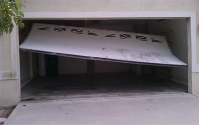 Read more about the article <span itemprop='itemListElemen' itemscope itemtype='http://schema.org/OfferCatalog'><strong itemprop='name'>Garage Door Panel Repair Valencia Ca</strong></span>
